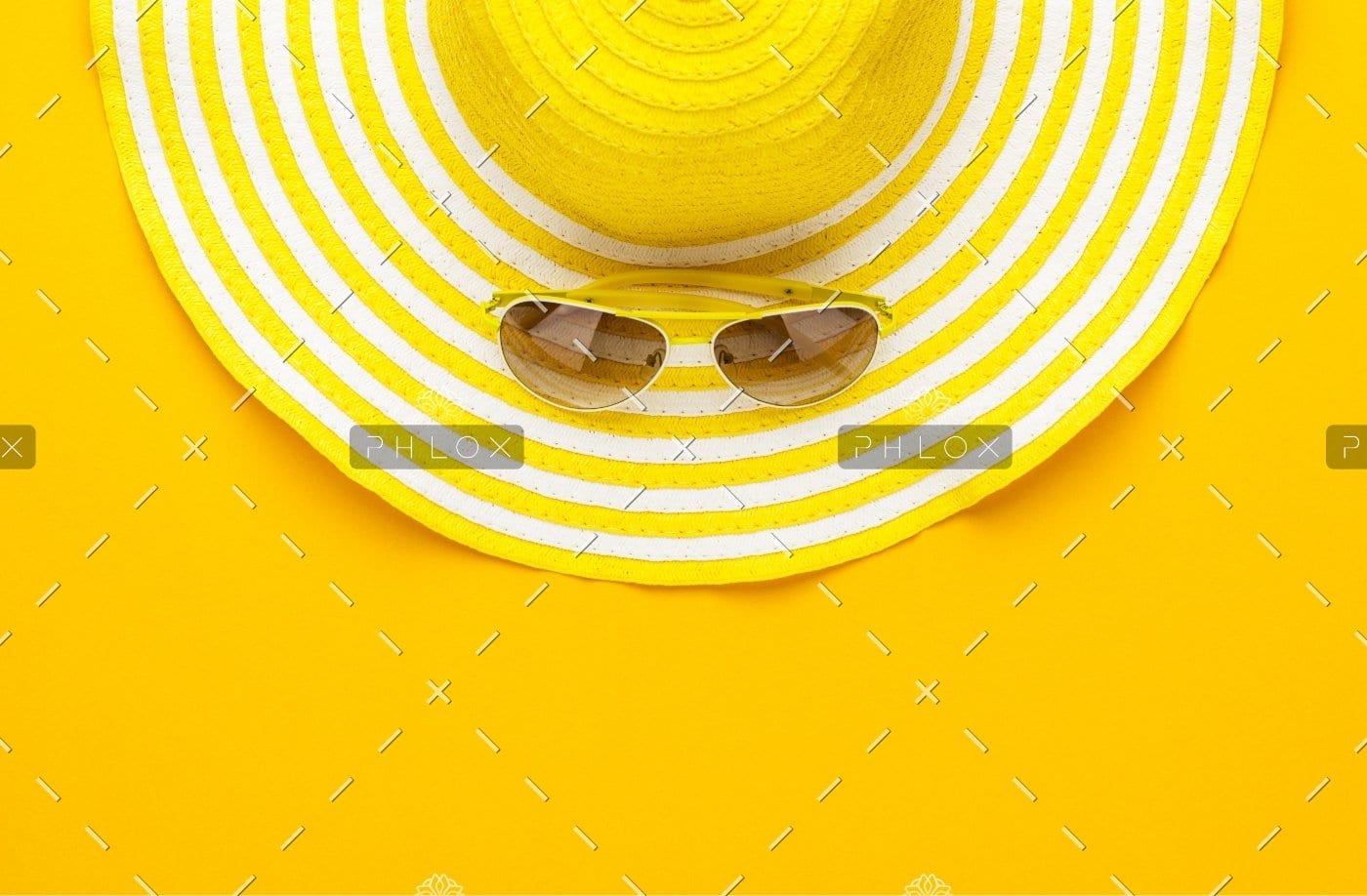 sunglasses-and-striped-retro-hat-PGEBDPR